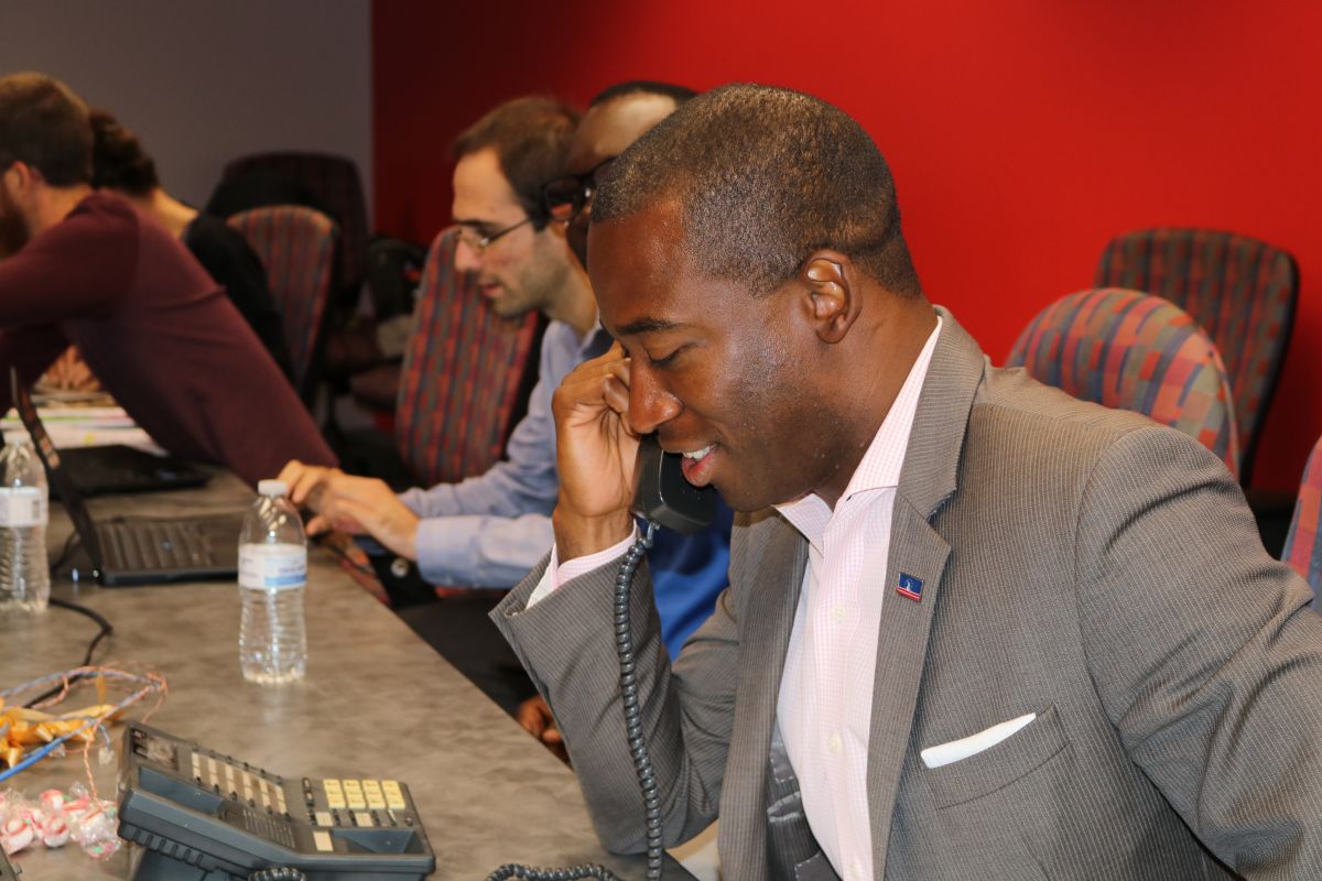 Mayor Levar Stoney - Send a Kid to Camp