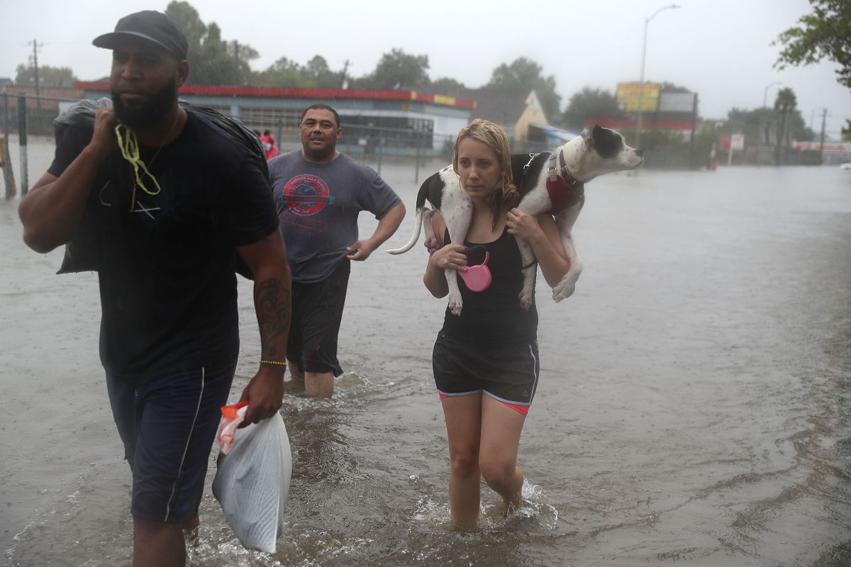 Hurricane Harvey Slams Into Texas Gulf Coast
