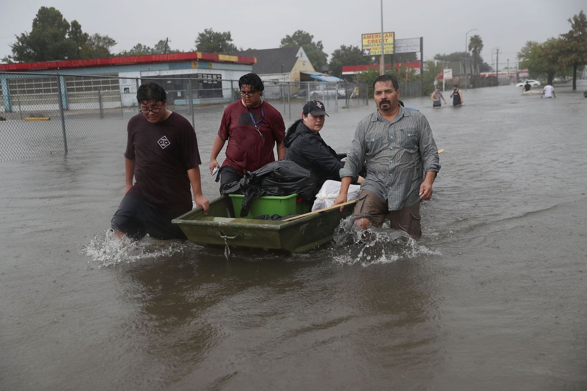 Hurricane Harvey Slams Into Texas Gulf Coast