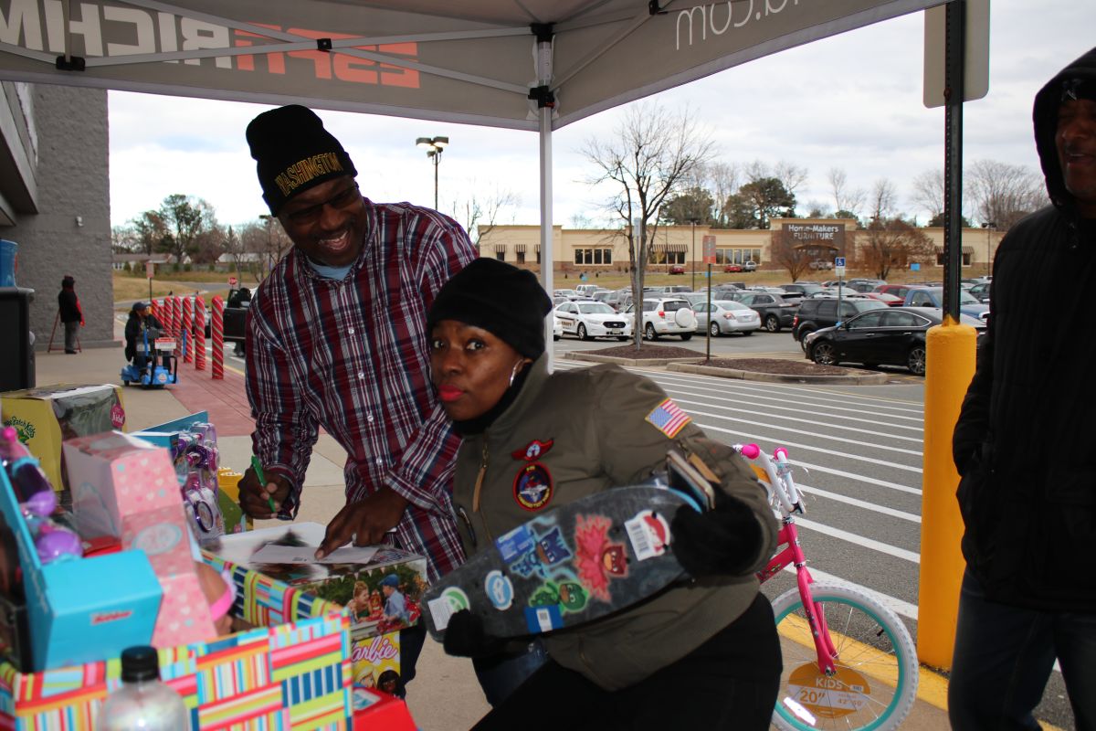Radio One Richmond Toy Drive 2018