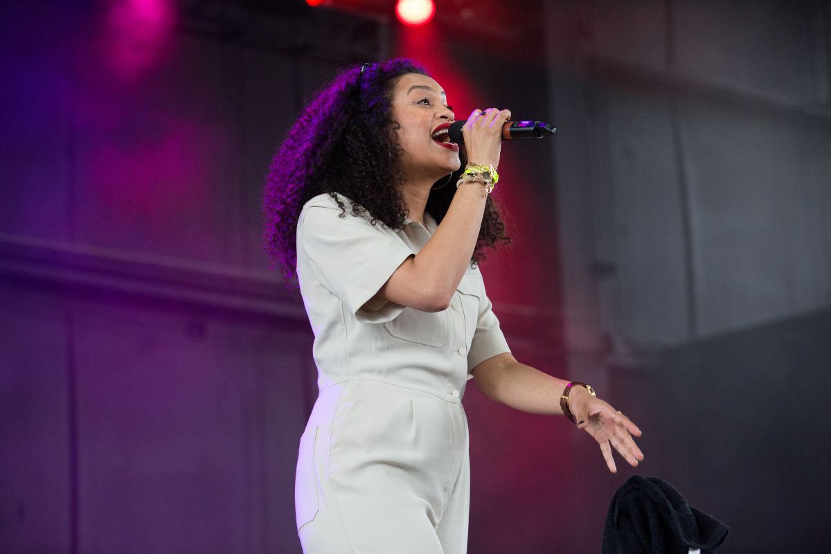 Stone Soul 2019 -- Nicole Bus