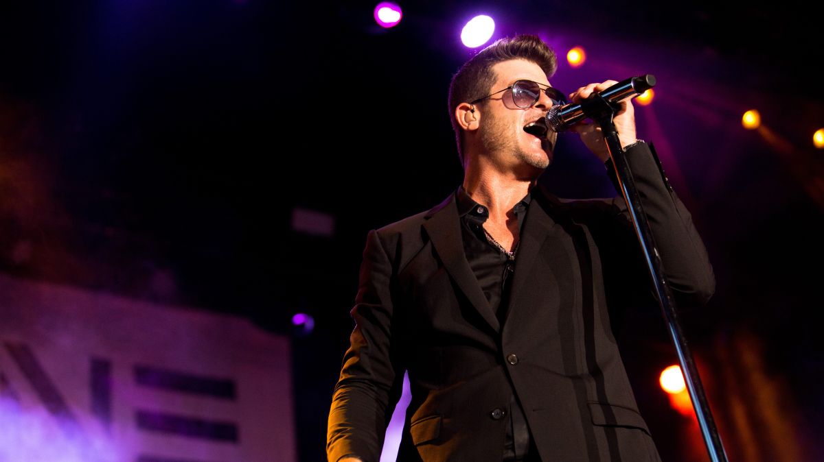 Stone Soul 2019 -- Robin Thicke