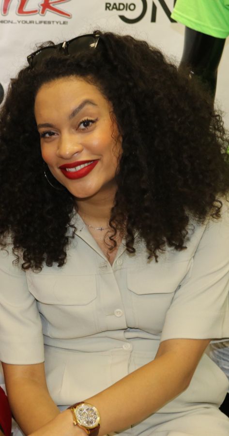 Stone Soul 2019 -- Nicole Bus